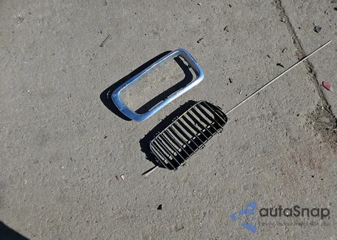 1998 BMW 740 I Automatic from USA, damaged, VIN WBAGF8325WDL51588